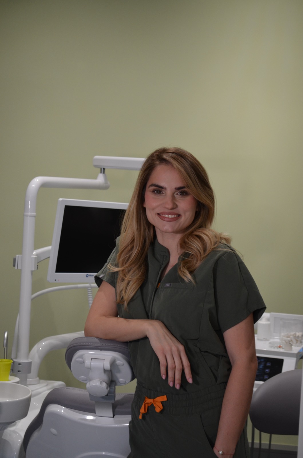 Dr Ivana Lukić - Iv Dental Studio Beograd